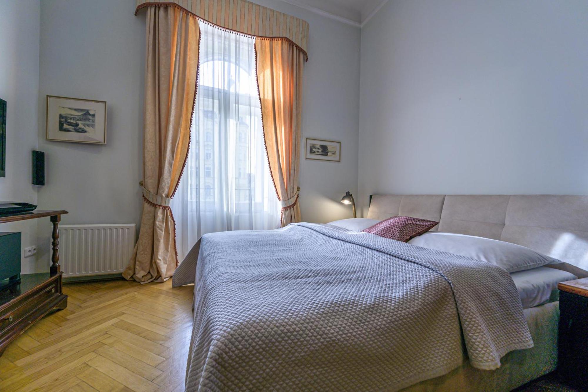 Wishlist Old Residences - Haštalská Apartmán *